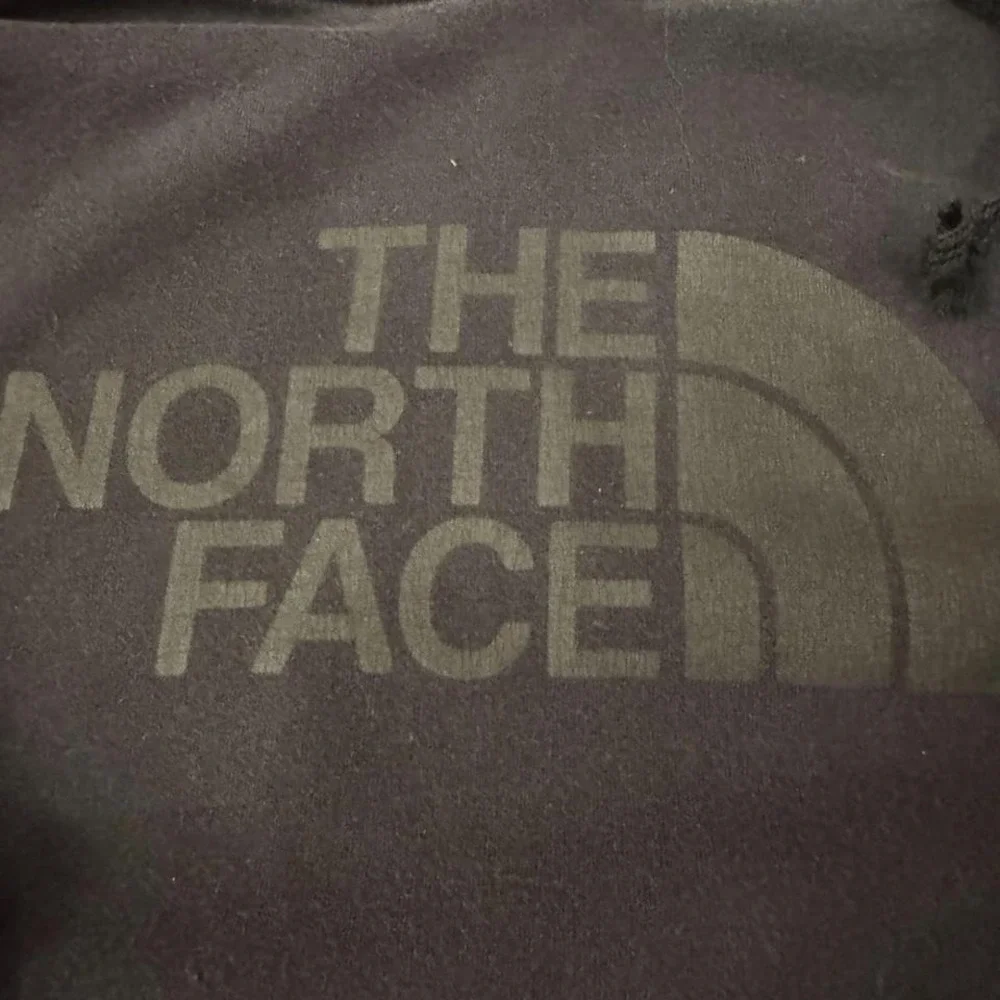 The North Face Mens Black Graphic Logo Pullover Hoodie Sweatshirt Large